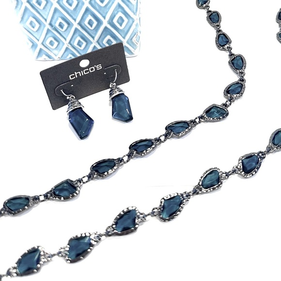 CHICO’s Wire-wrapped Azure Blue Gemstone Hook Earrings​ NWT - Picture 5 of 8